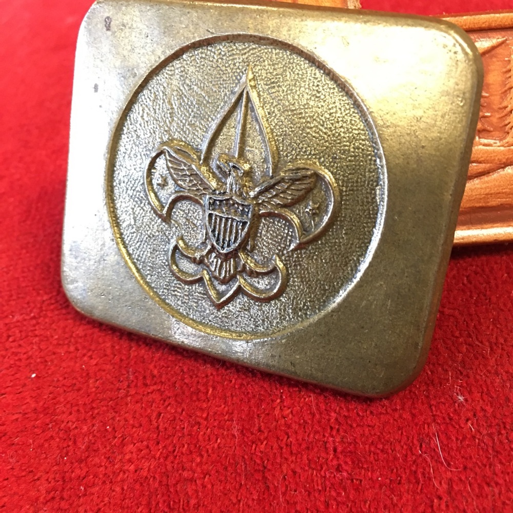 Boy Scouts leather belt with buckle